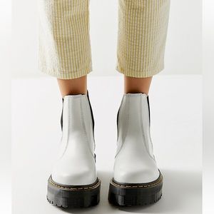 Dr. Marten Platform Chelsea Boots NWT